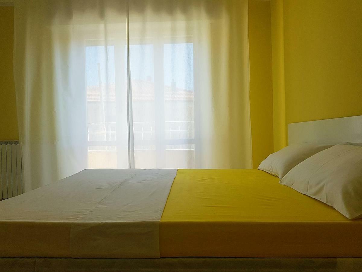Marotta, 300 Mt Dal Mare, 3 Camere, 10 Letti Екстер'єр фото